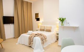 Apartamentos La Tahona Cádiz Centro